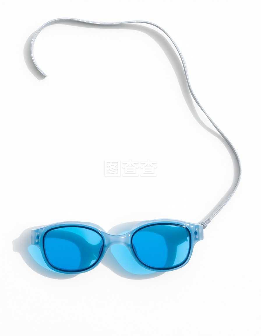 游泳眼鏡與軟件開發 跨界創新的思考